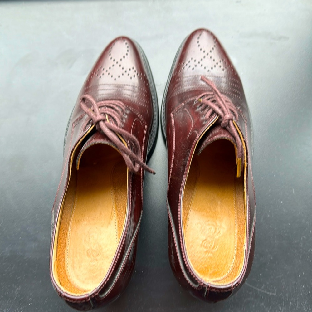 The office of Angela Scott shoes size 7.5